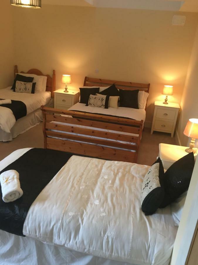 Drumhouse Guesthouse Knock  Luaran gambar